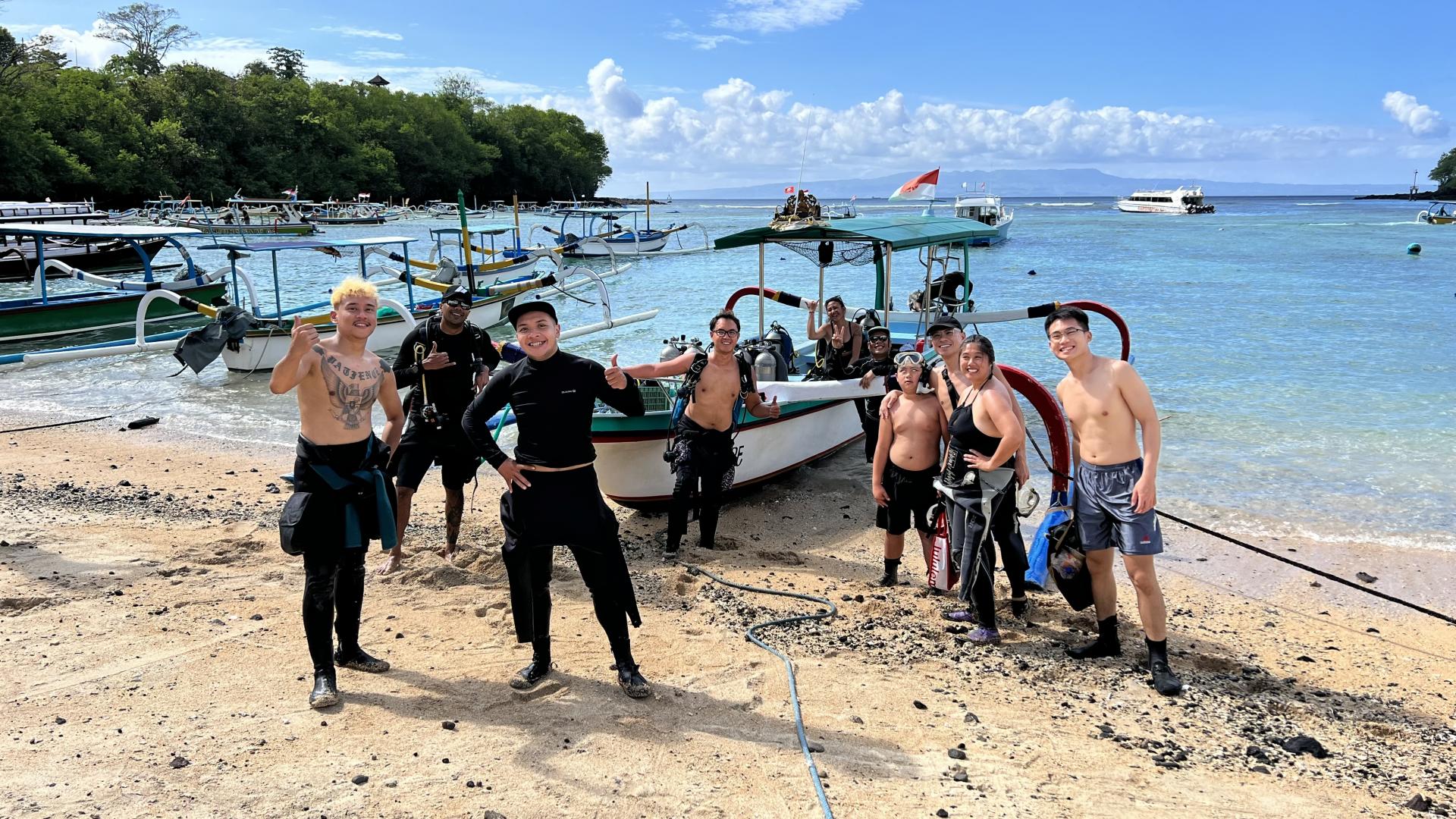 Padangbai-Bali-Diving-Boat-Livingseas-learn diving-coral restoration-