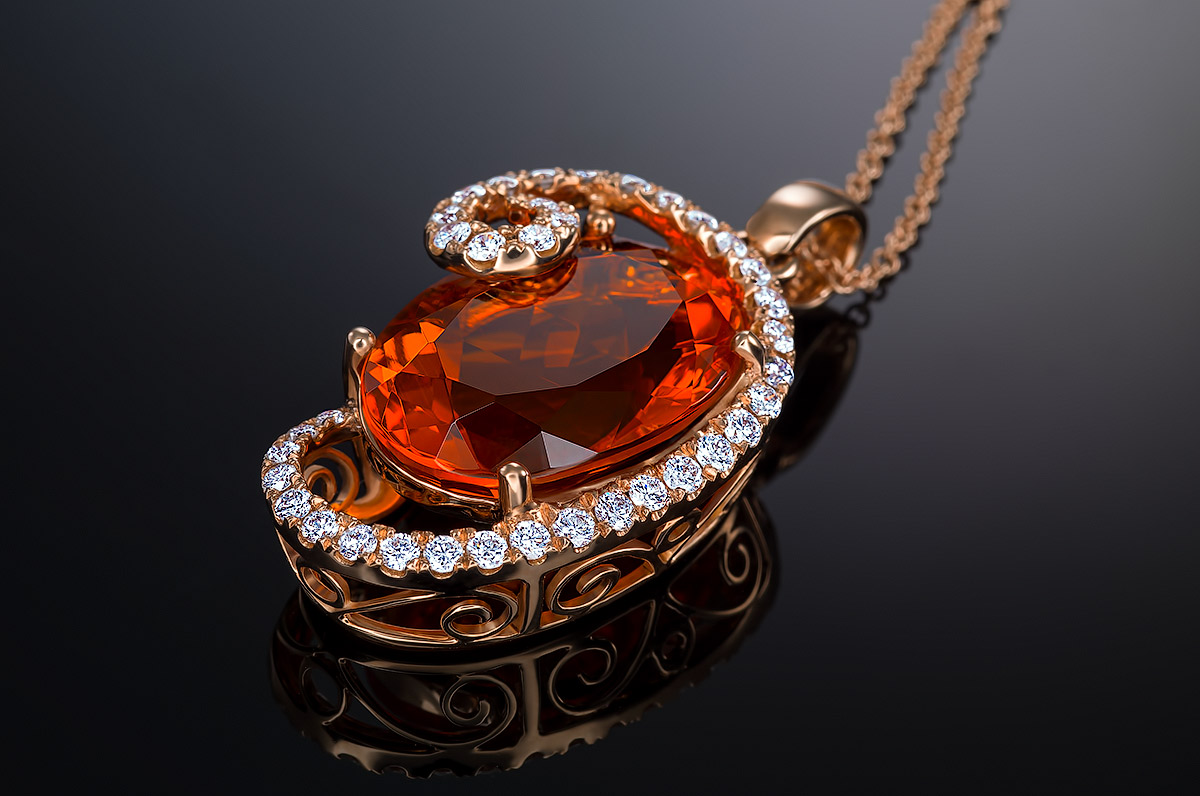 Jewelry Tabletop Photography- Necklace