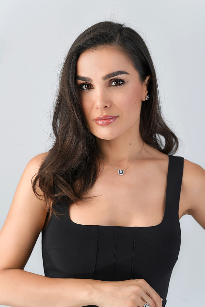 Speaker Nadia Stoian