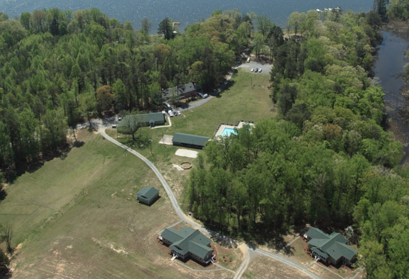 beautiful relaxing retreat center with sun rays shining through in the moutains