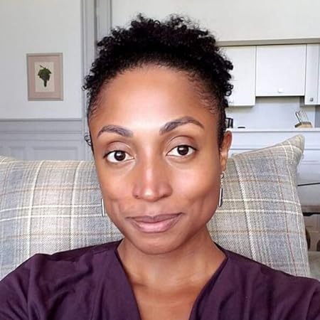 Alicia Ellis Headshot