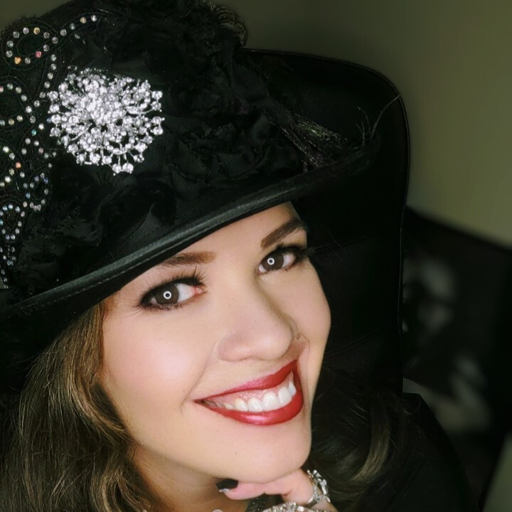 Verika Sloane Headshot