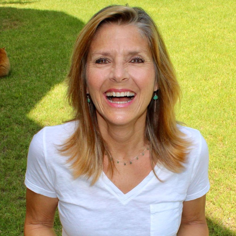 Becoming Virtuosa with Dr. Susan Crockett | Mother Knows Best with Lisa Bullion