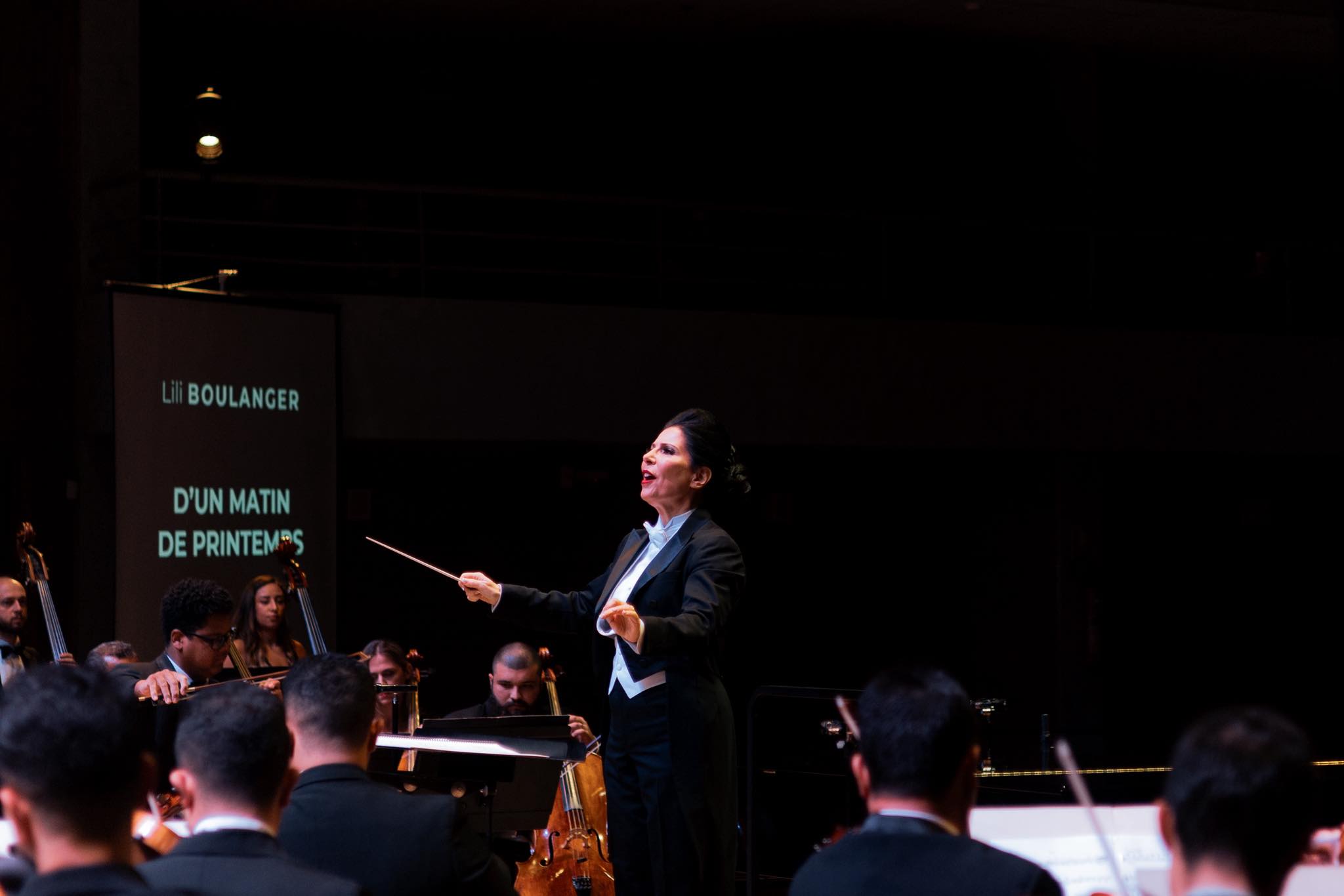 Conductor Libi Lebel Returns to Brazil for Goiânia Symphony Orchestra Performances