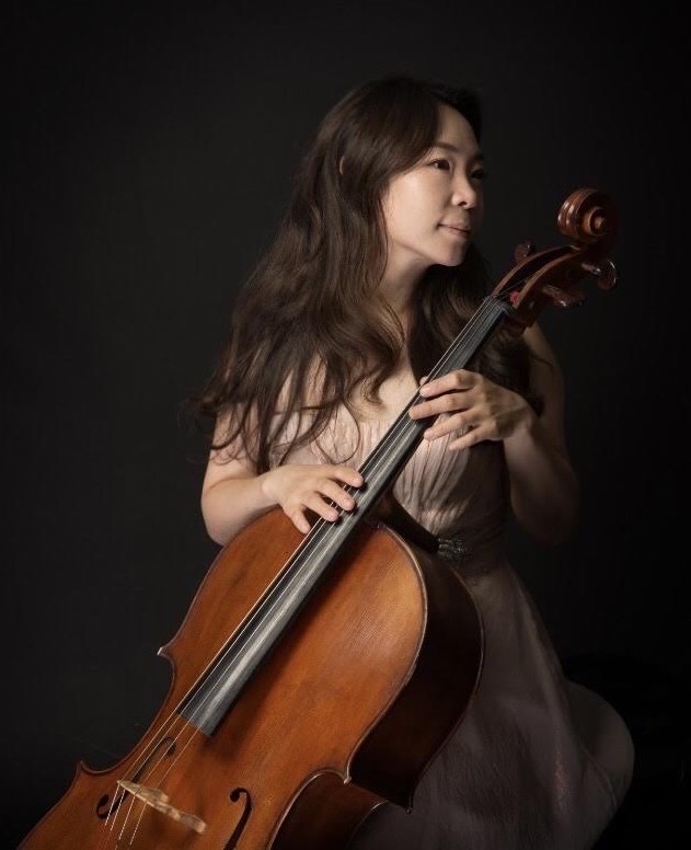 Solo classical cellist Classical cello performances Virtuoso cellist Classical music soloist Cellist repertoire Masterful cel