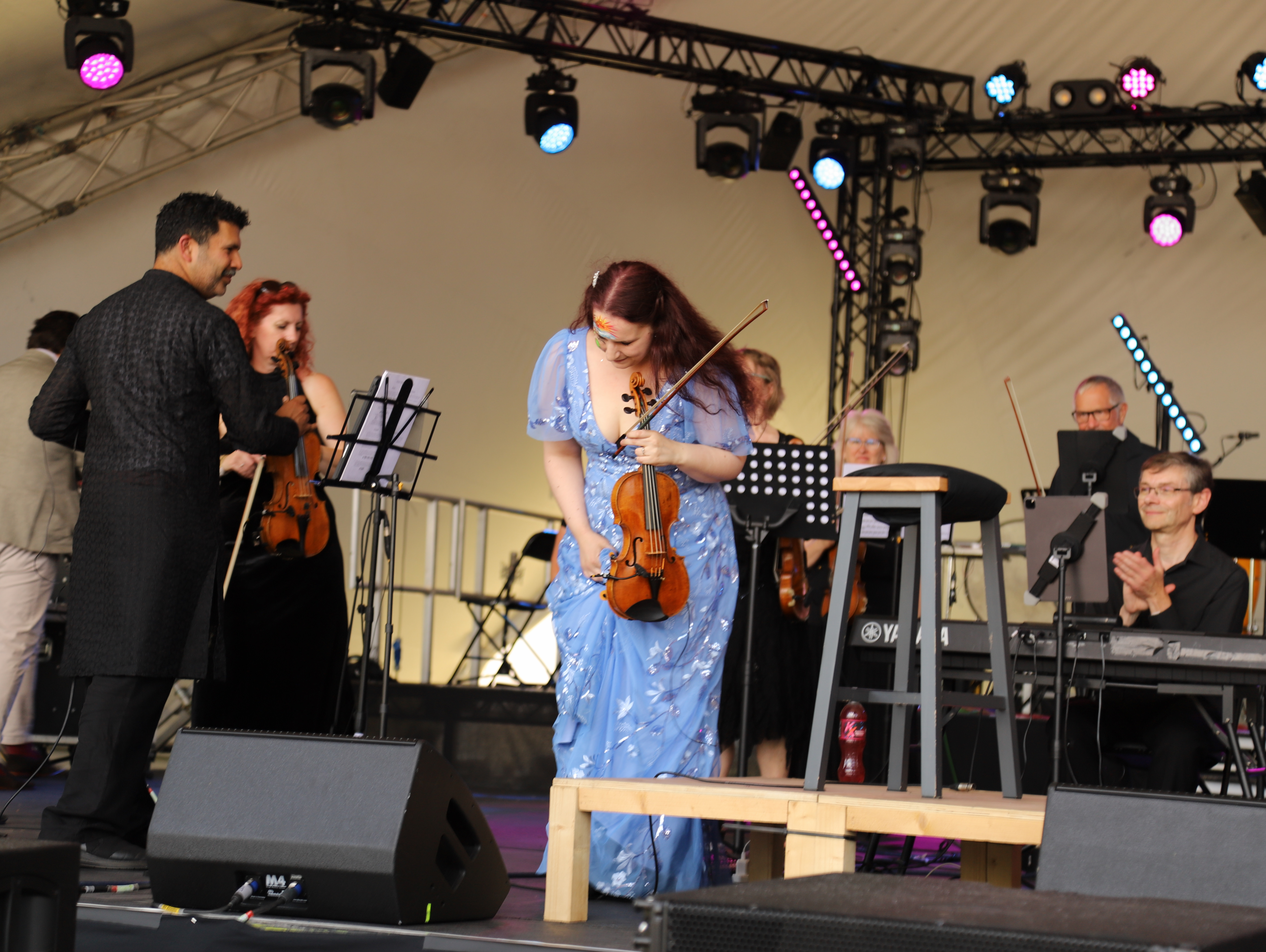 representation for emerging classical artists, conductor booking agency for symphony orchestras, classical music management 