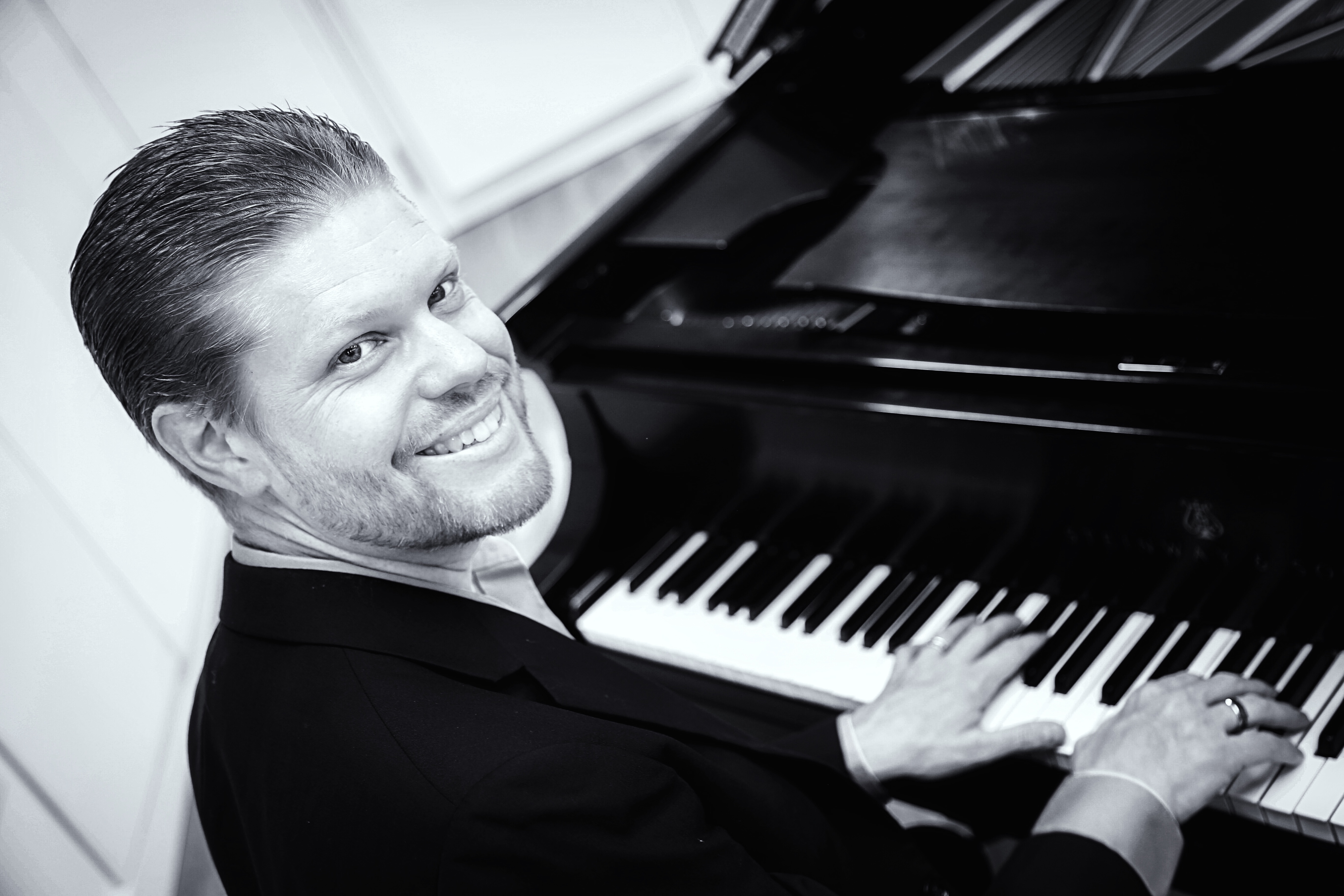 London Symphony Orchestra, LSO 3. Symphony Orchestra in London, Classical music in London, London concert hall, LS