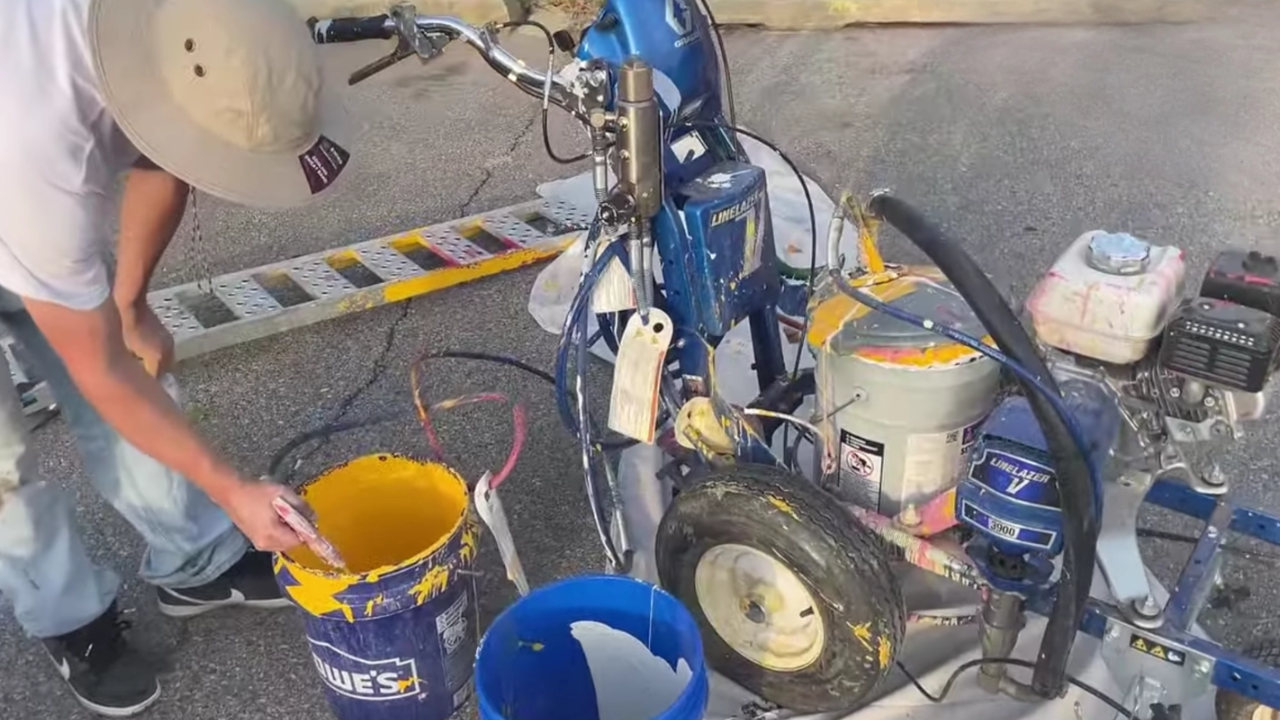 How to pressure wash a house