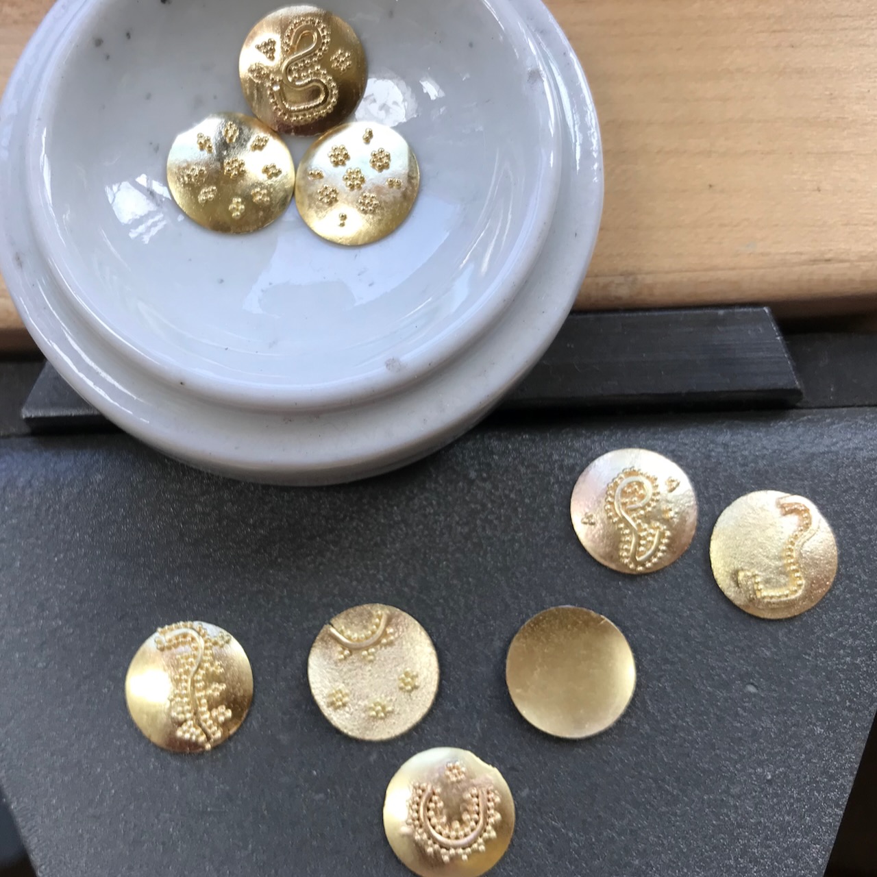 Student granulation practice discs