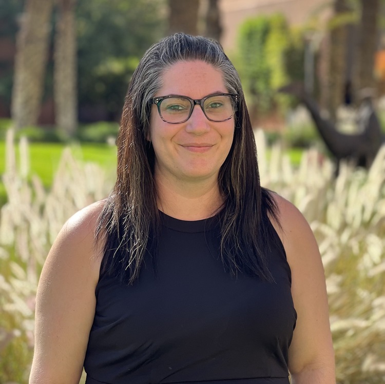 Picture of Renee Houtstra, Mindset & Accountability Coach
