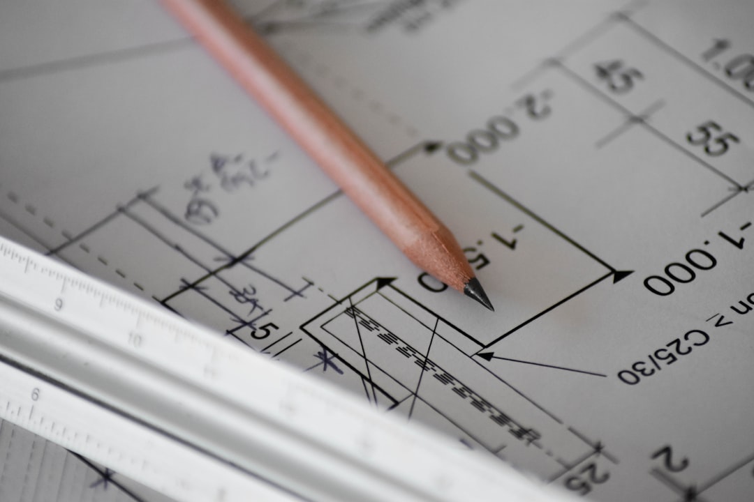 What's the Difference Between a Joint Venture and a Syndication?