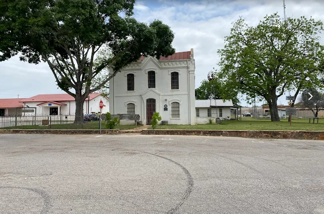 Frio Pioneer Jail Museum