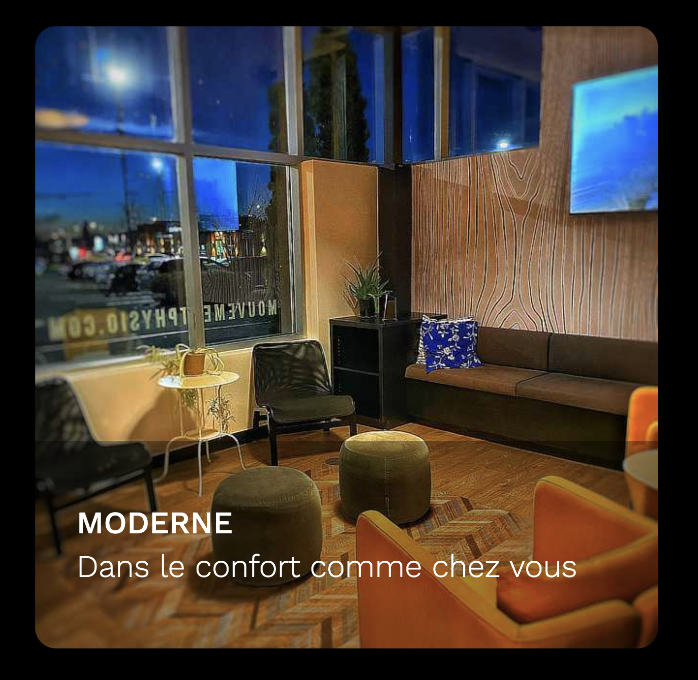 Salon moderne et confortable, comme à la maison.