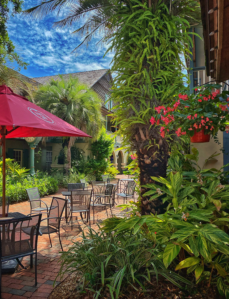 St George Inn Plaza
