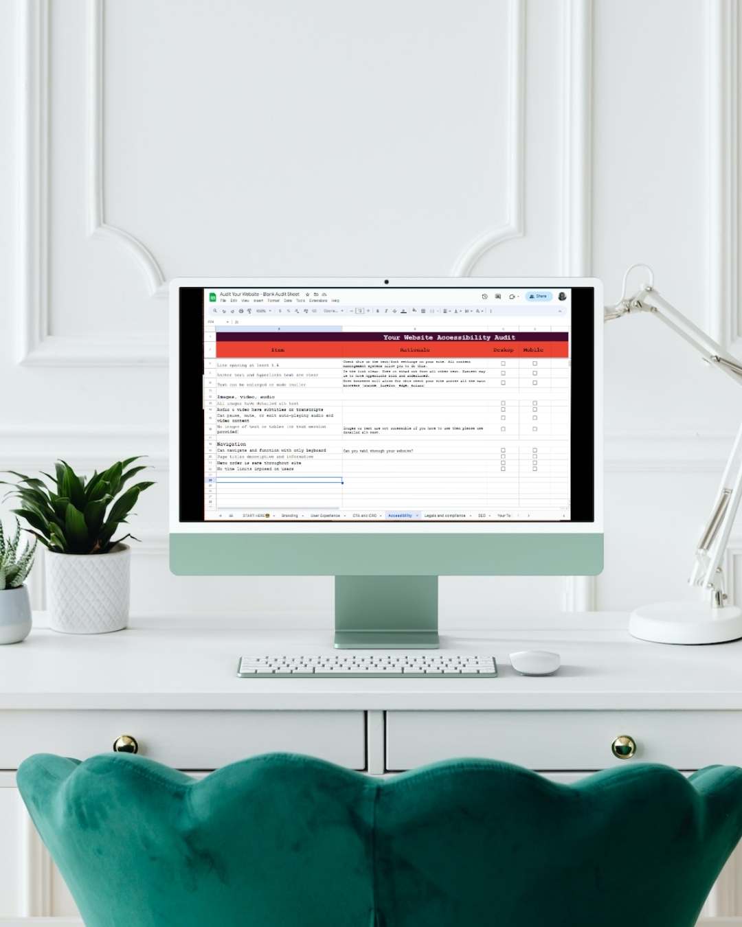 Website audite displayed on a pc 