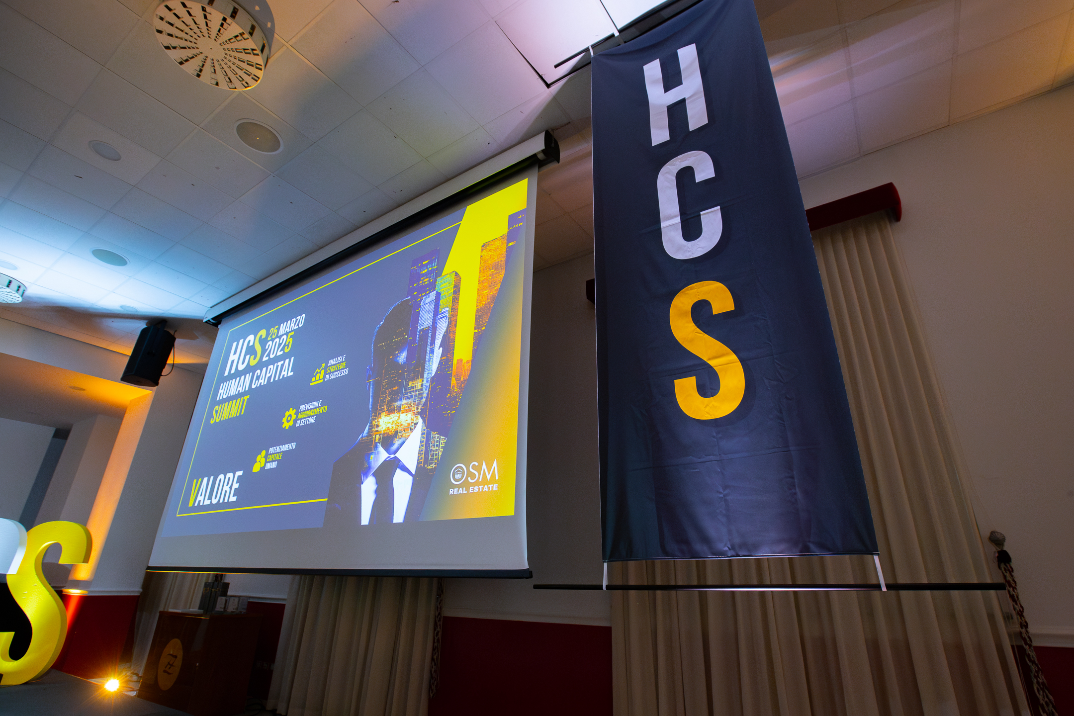 HCS 2025 — Palco