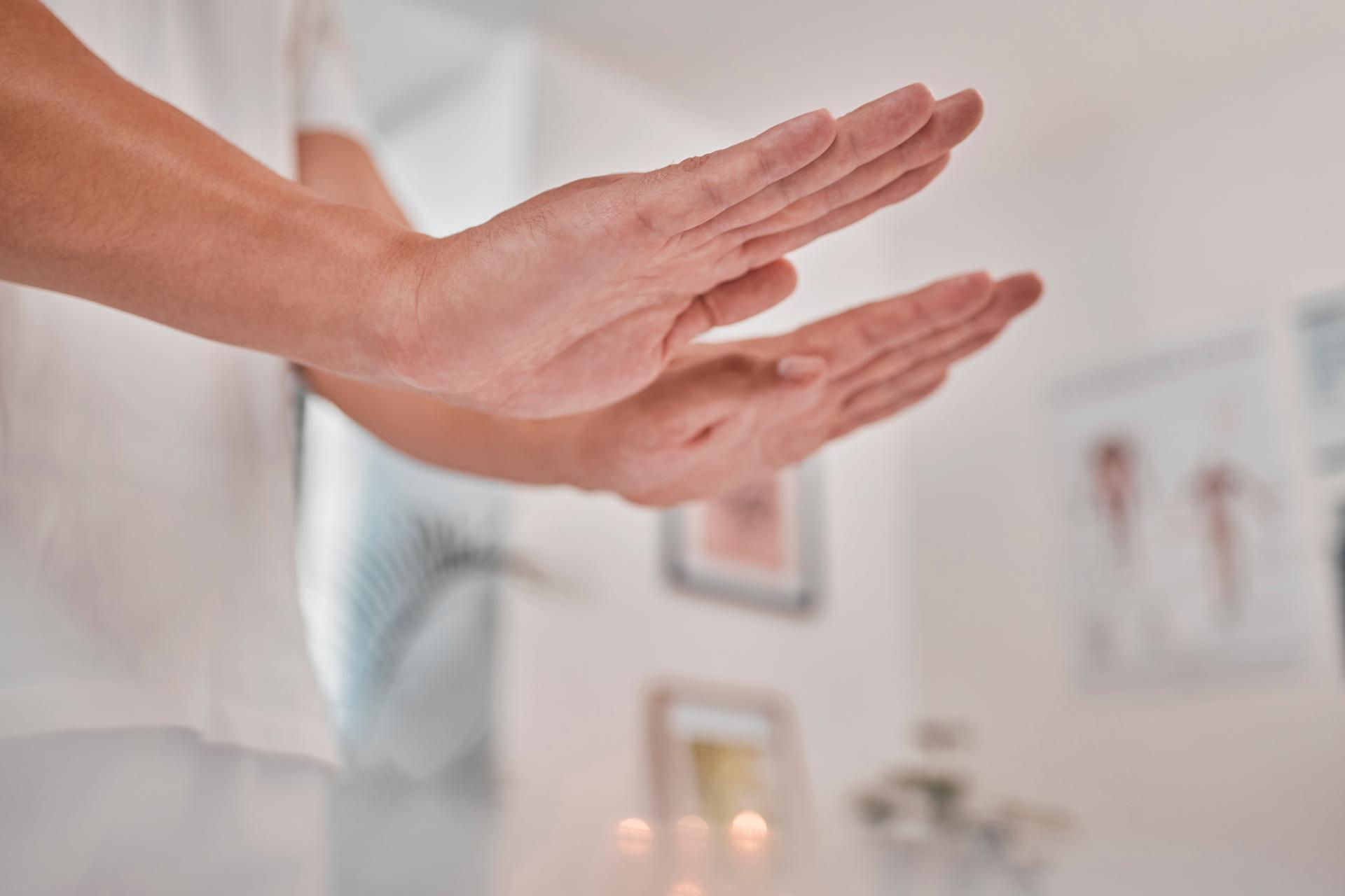 reiki hands