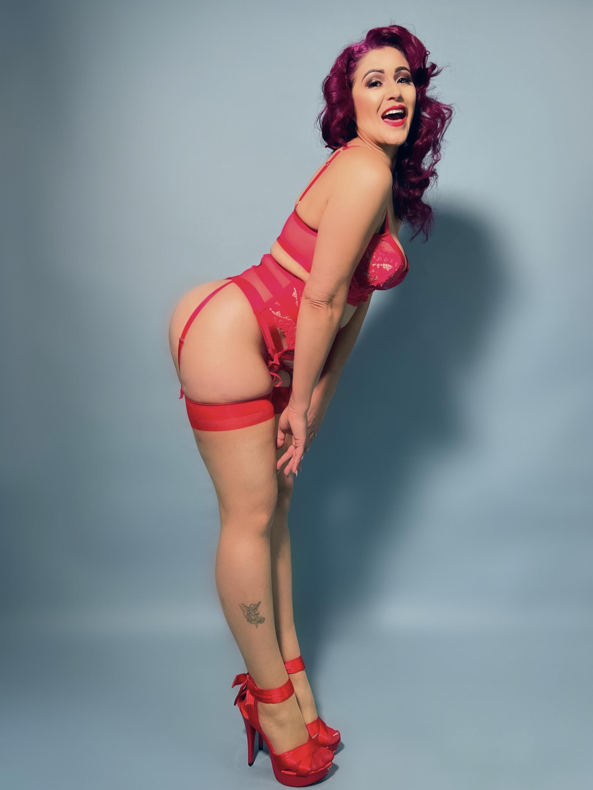 ShowGirl Temple Performers