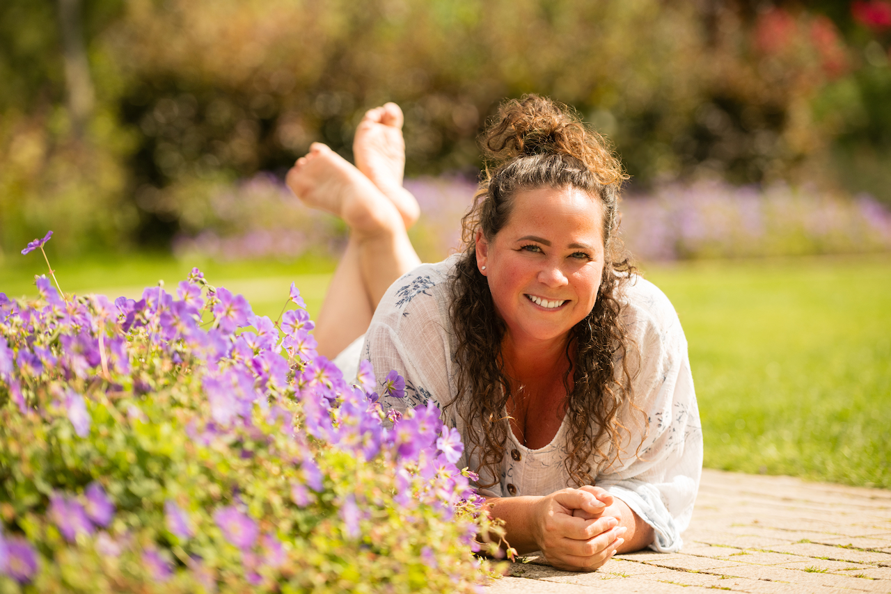 SONYA DIBBIN FOREST BATHING TRAINING
