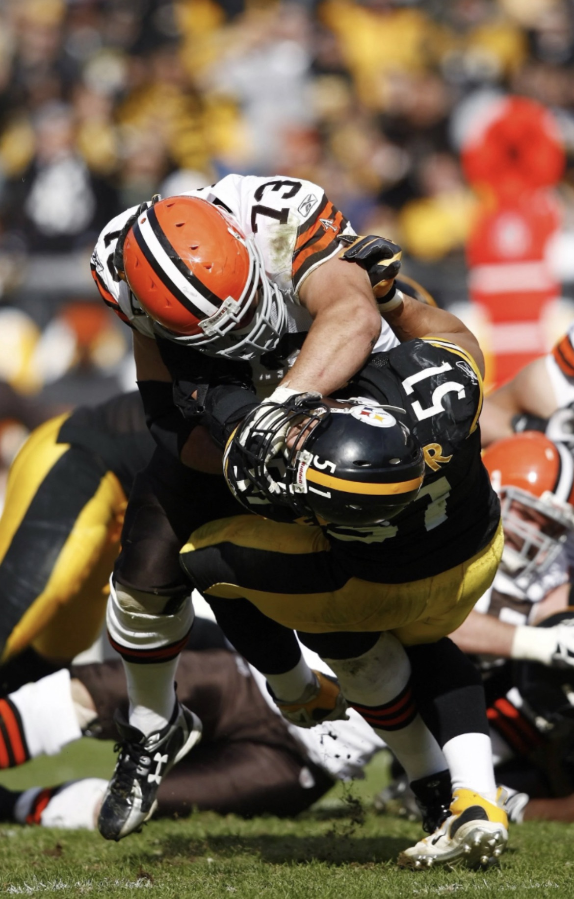 joe thomas offensive line