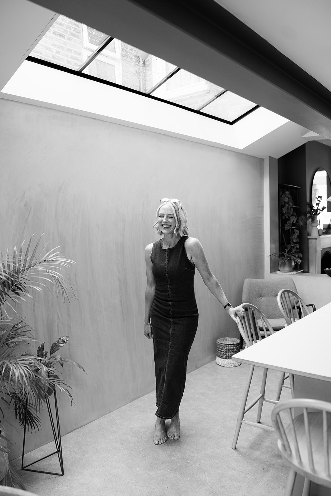 Hannah Chambers Bored of Busy Business Consultant