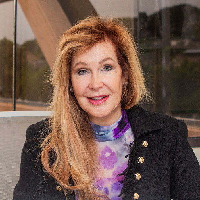 Dr. Joni Labbe - Hashimoto's patient and doctor