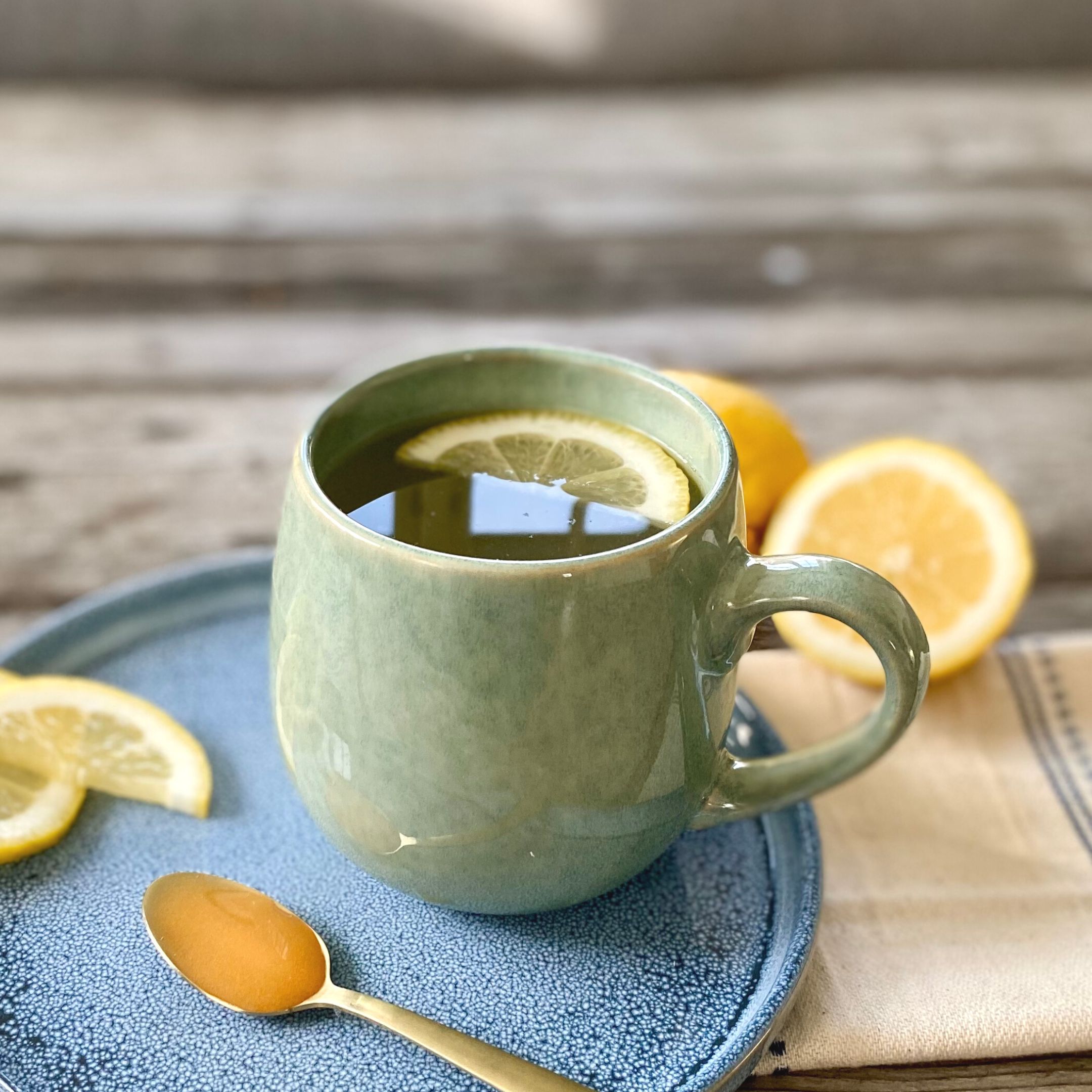 yoga med mette, ayurveda te, ayurveda vinter te, kapha te, vata te, opskrift vata, opskrift kapha